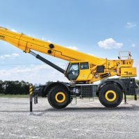 ROUGH-TERRAIN-CRANE